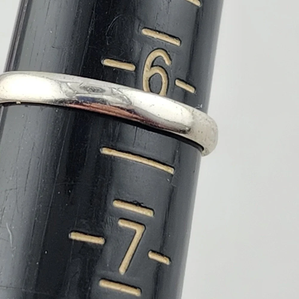 Sterling Silver‎ 925 Peridot Ring Size 6.25